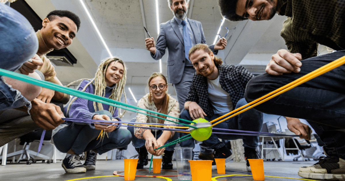 Engage new colleagues with a great VRIJMIBO | Undutchables
